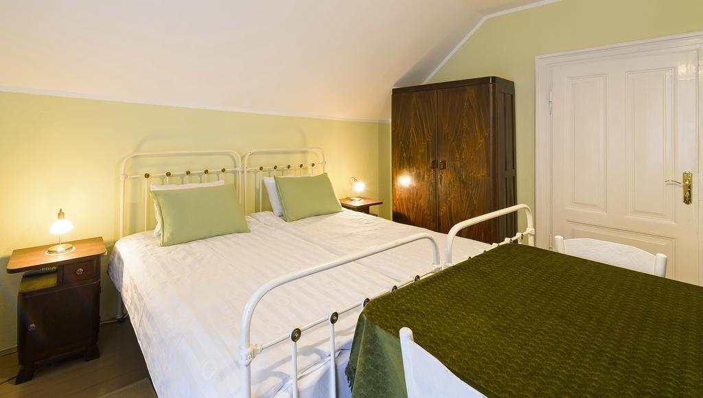 La Vecchia Casa Hotel Cetinje Bagian luar foto